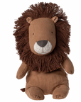 Safari friends, Lion, Medium