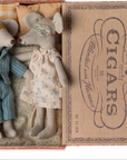 Mum & Dad Mice in Cigar Box