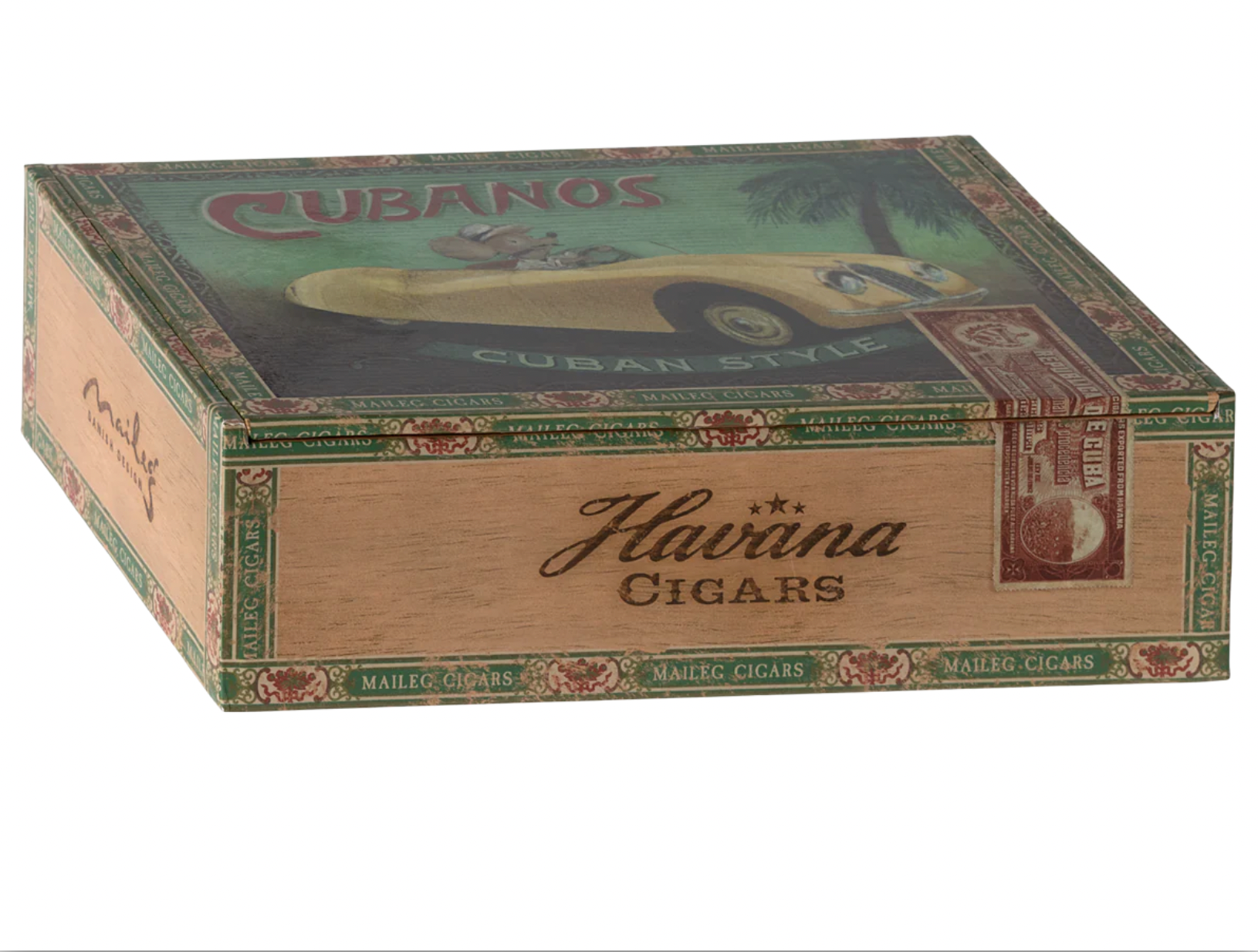 Grandma & Grandpa Mice in Cigarbox