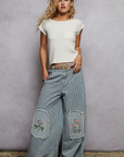 Floral Embroidery Dual Welt Pocket Pants