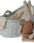 Rabbit in Carry Cot, Micro