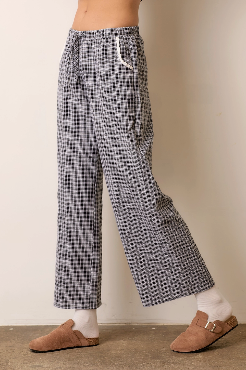 Gingham Elastic Pant With Lace Trim