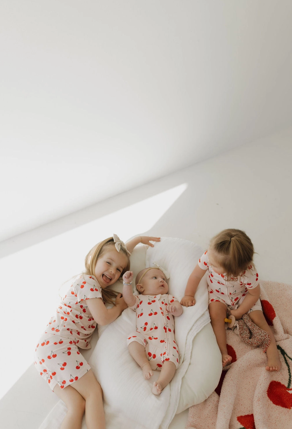 Bamboo Zip Shortie | Cherry Orchard
