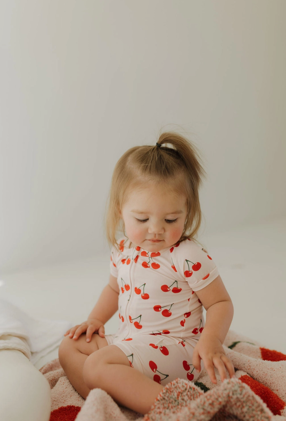 Bamboo Zip Shortie | Cherry Orchard