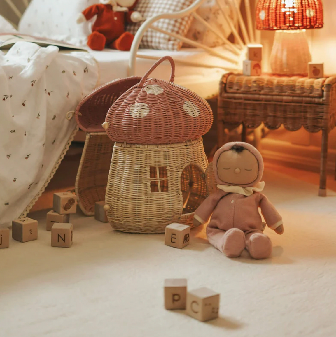 Mushroom Doll House Musk