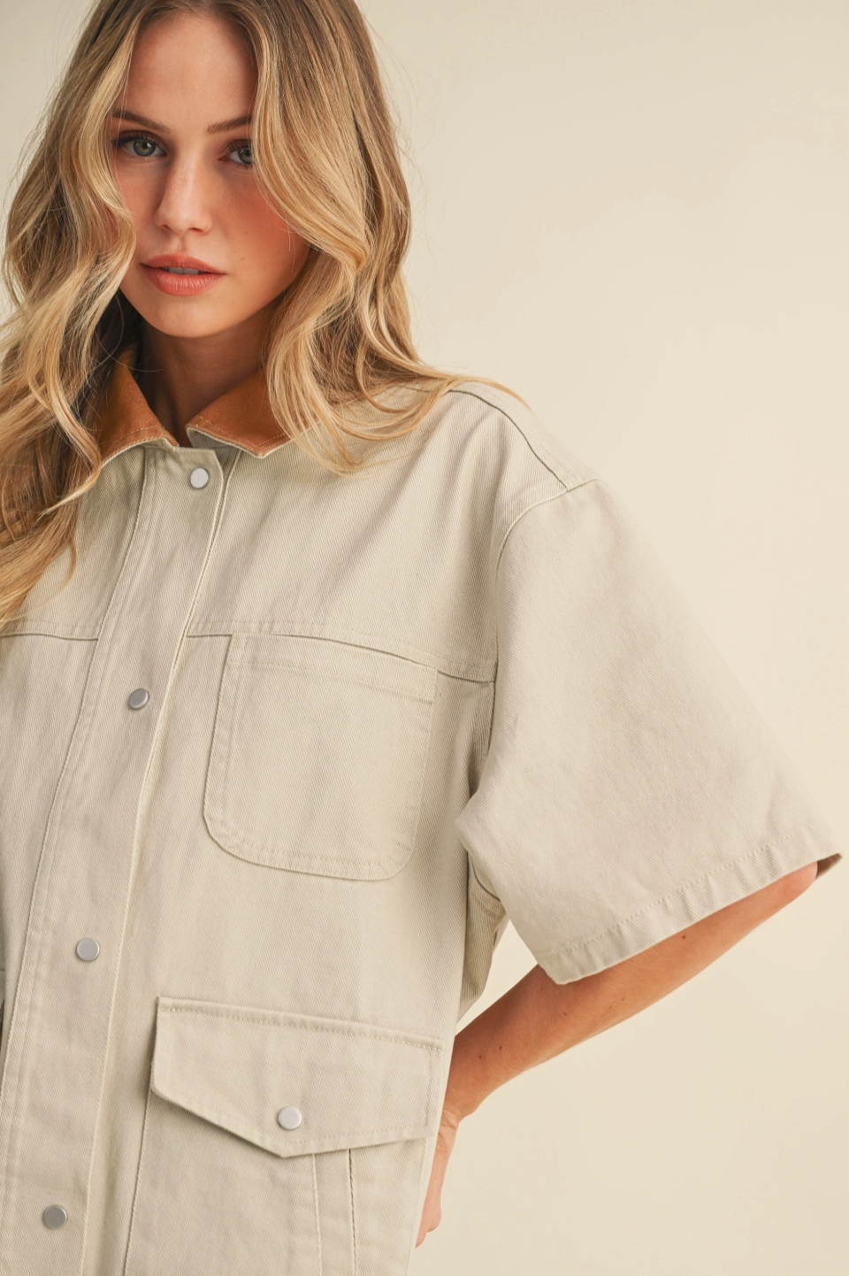 Denim Shortsleeve Jacket with Contrast Collar