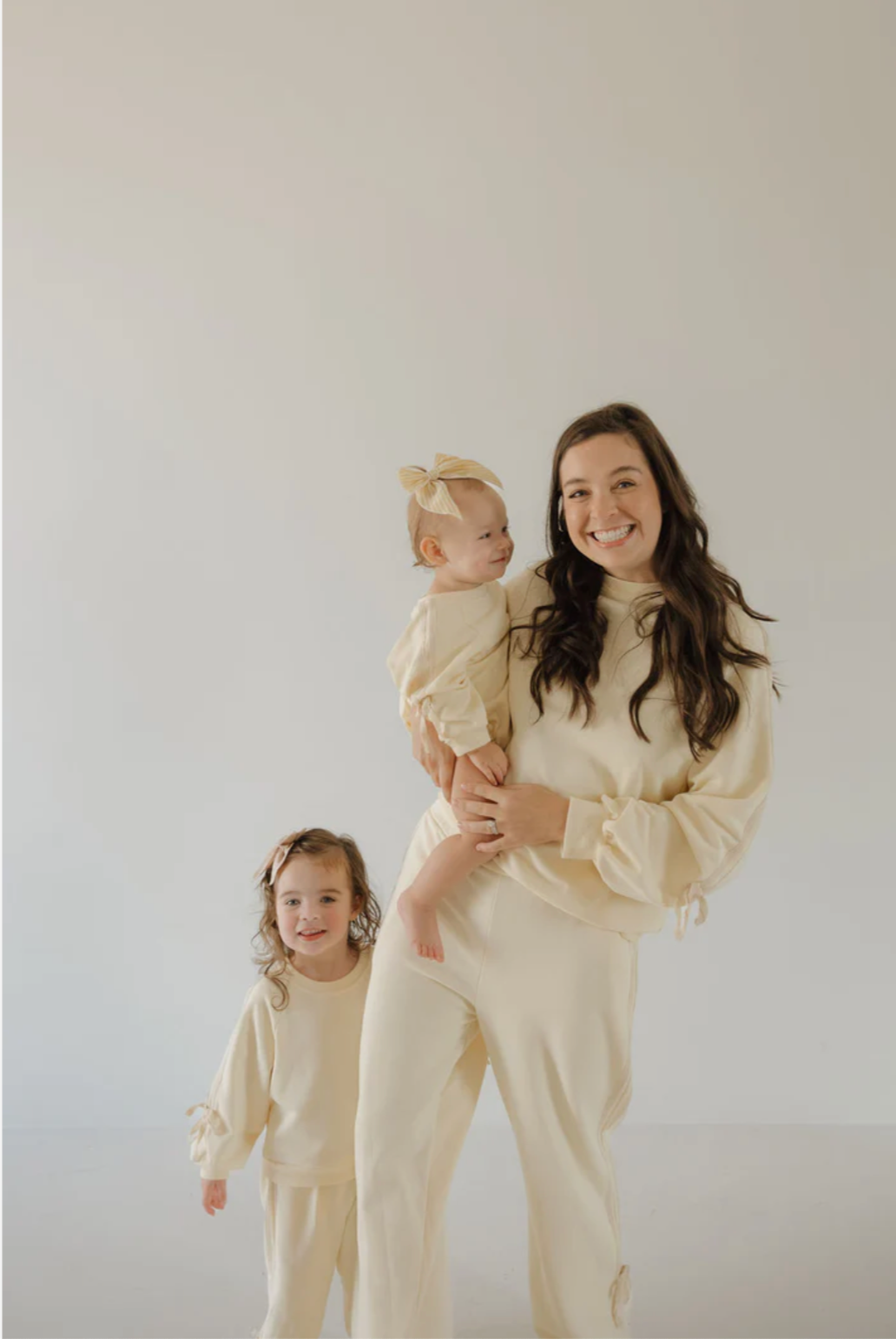 Women&#39;s Sweat Set | Buttercream Bows