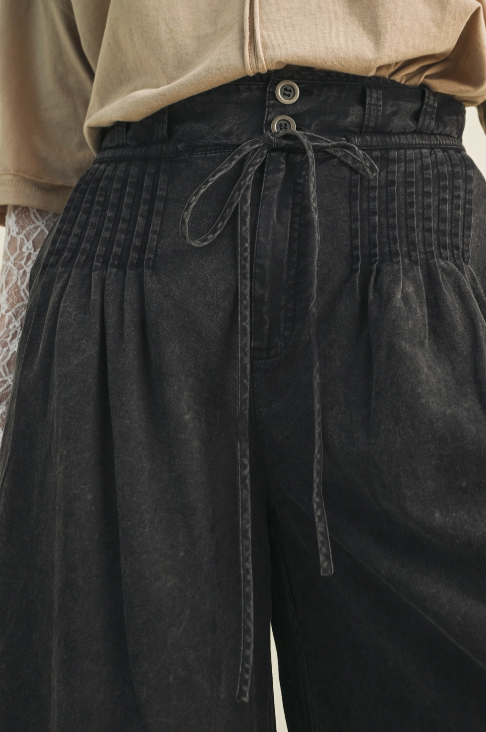 Pintuck Wide Leg Pants