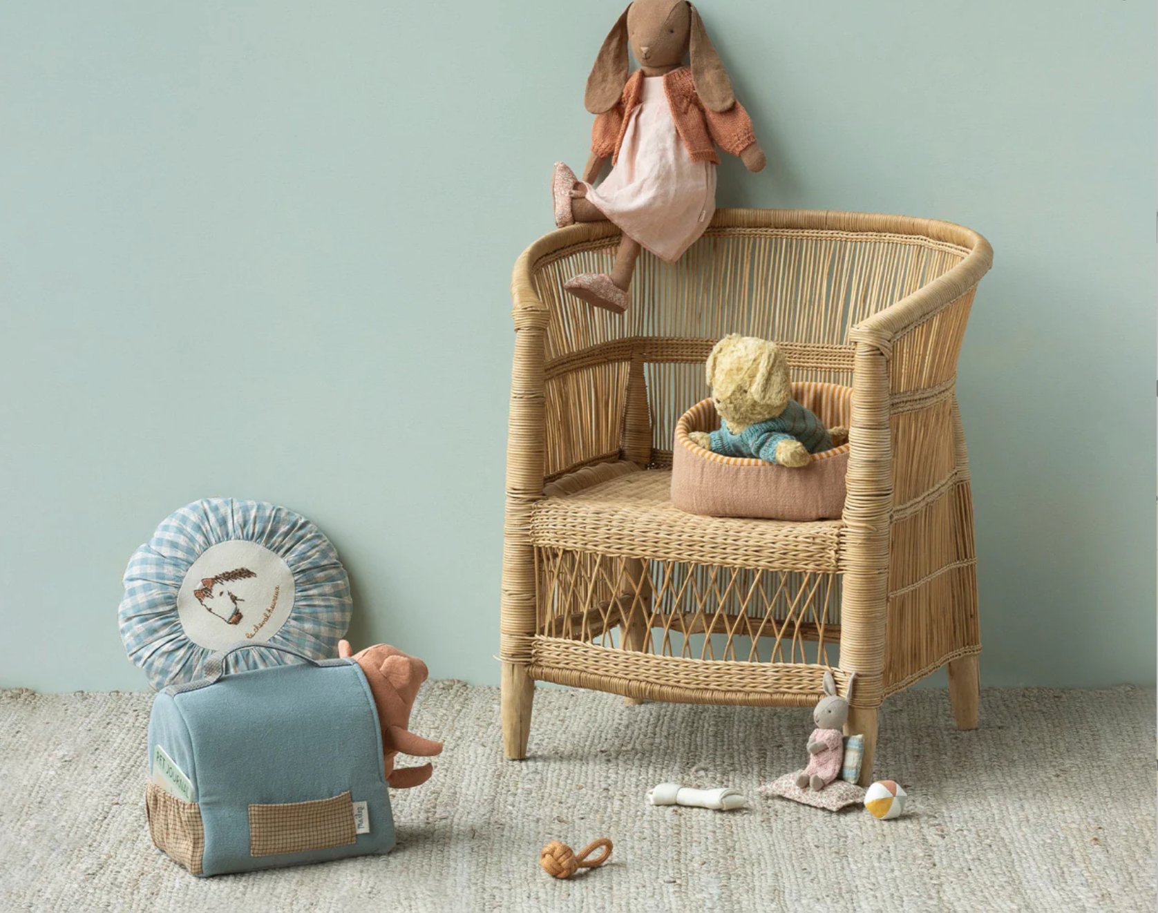 Pet basket - Powder, Maileg