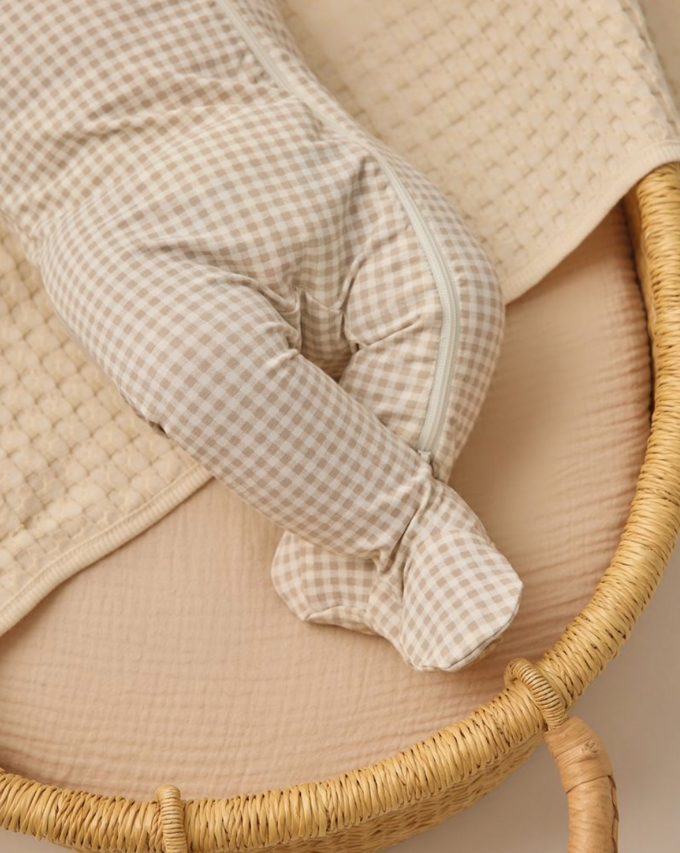 Bamboo Zip Footie || Oat Gingham, Quincy Mae