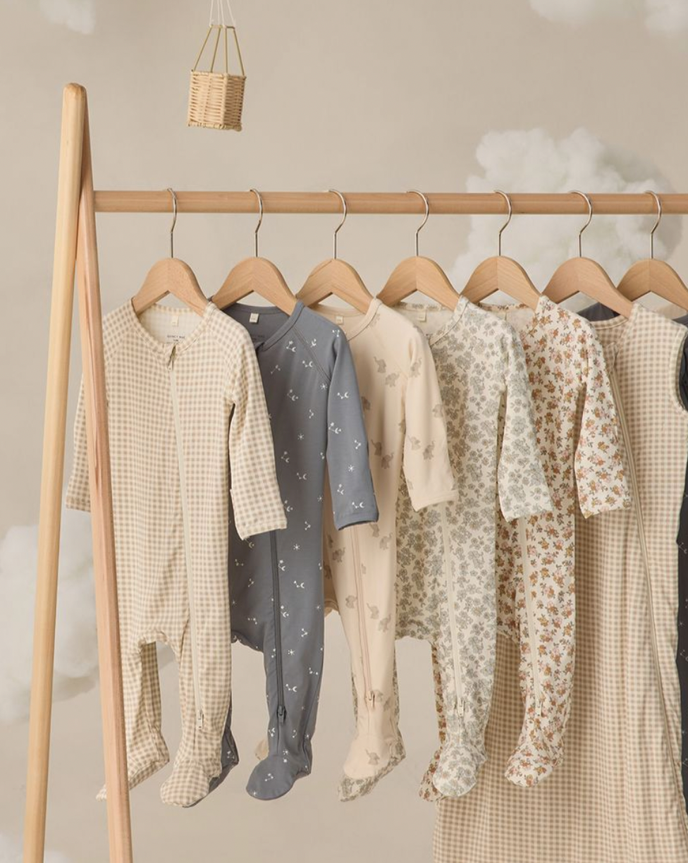 Bamboo Zip Footie || Oat Gingham, Quincy Mae