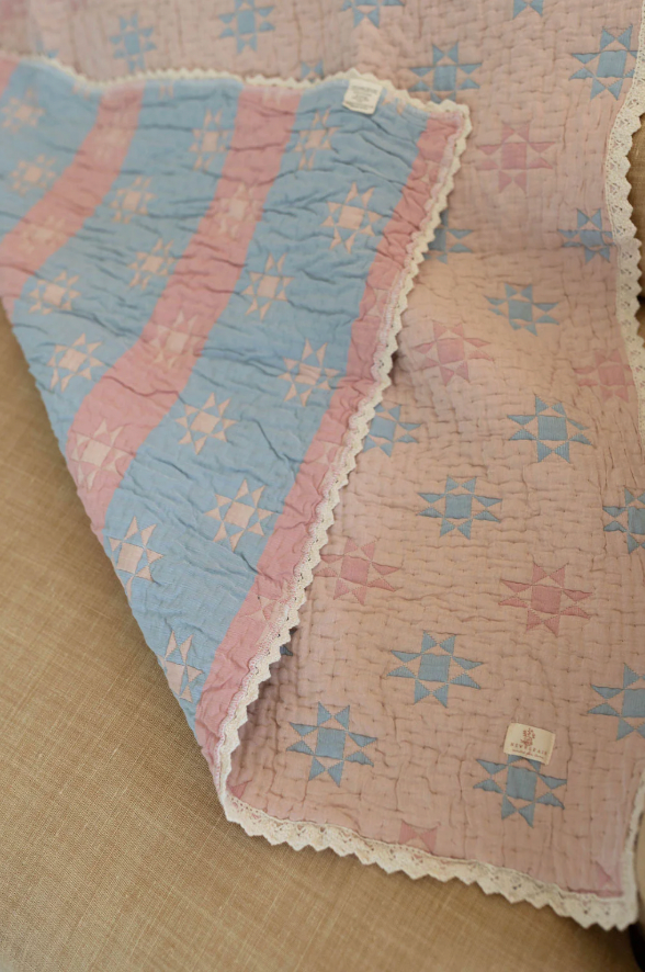 New Grain : sunday quilt - peony