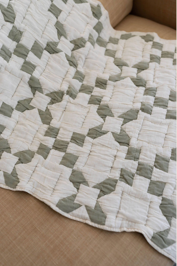New Grain : cottage quilt - basil