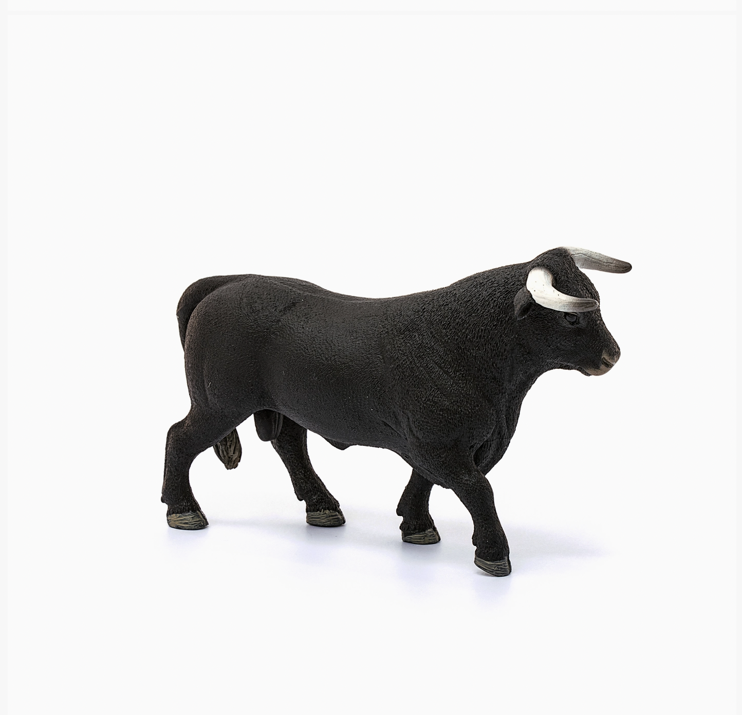 Black Bull Farm Animal Toy - Schleich