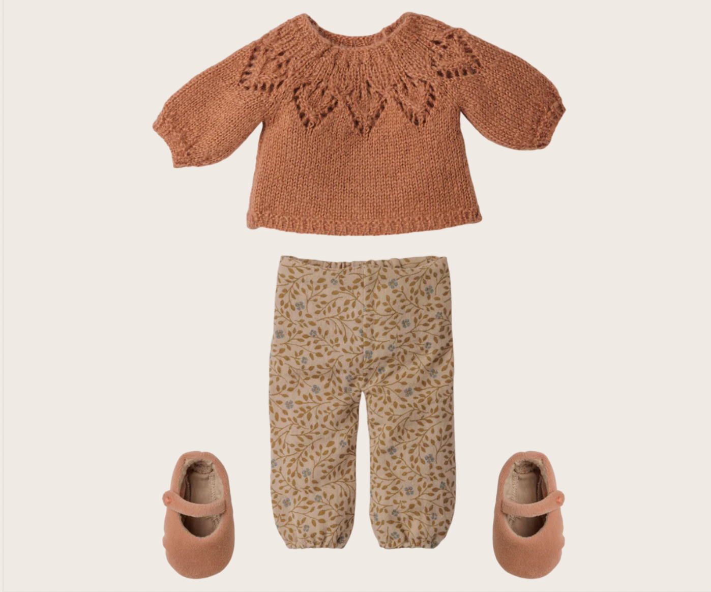 PRE ORDER Bunny, Size 3 - Classic - Pants and knitted sweater Maileg