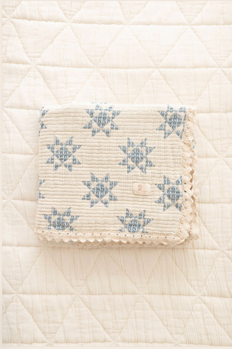 New Grain Baby star quilt - sky