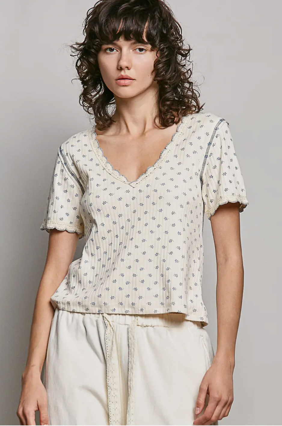 Jo Rib Floral V-Neck Knit Top