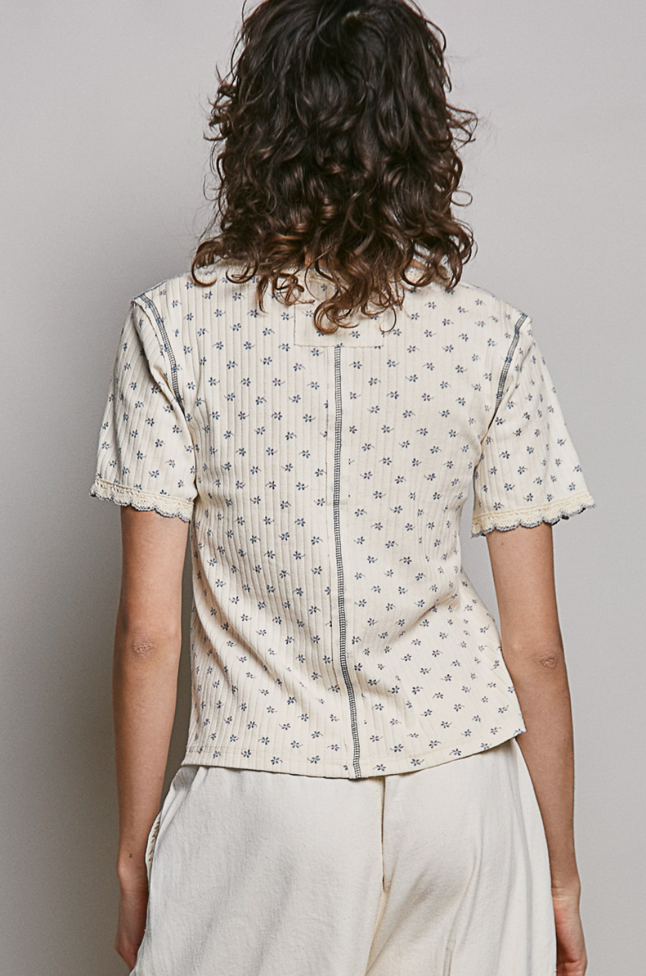 Jo Rib Floral V-Neck Knit Top