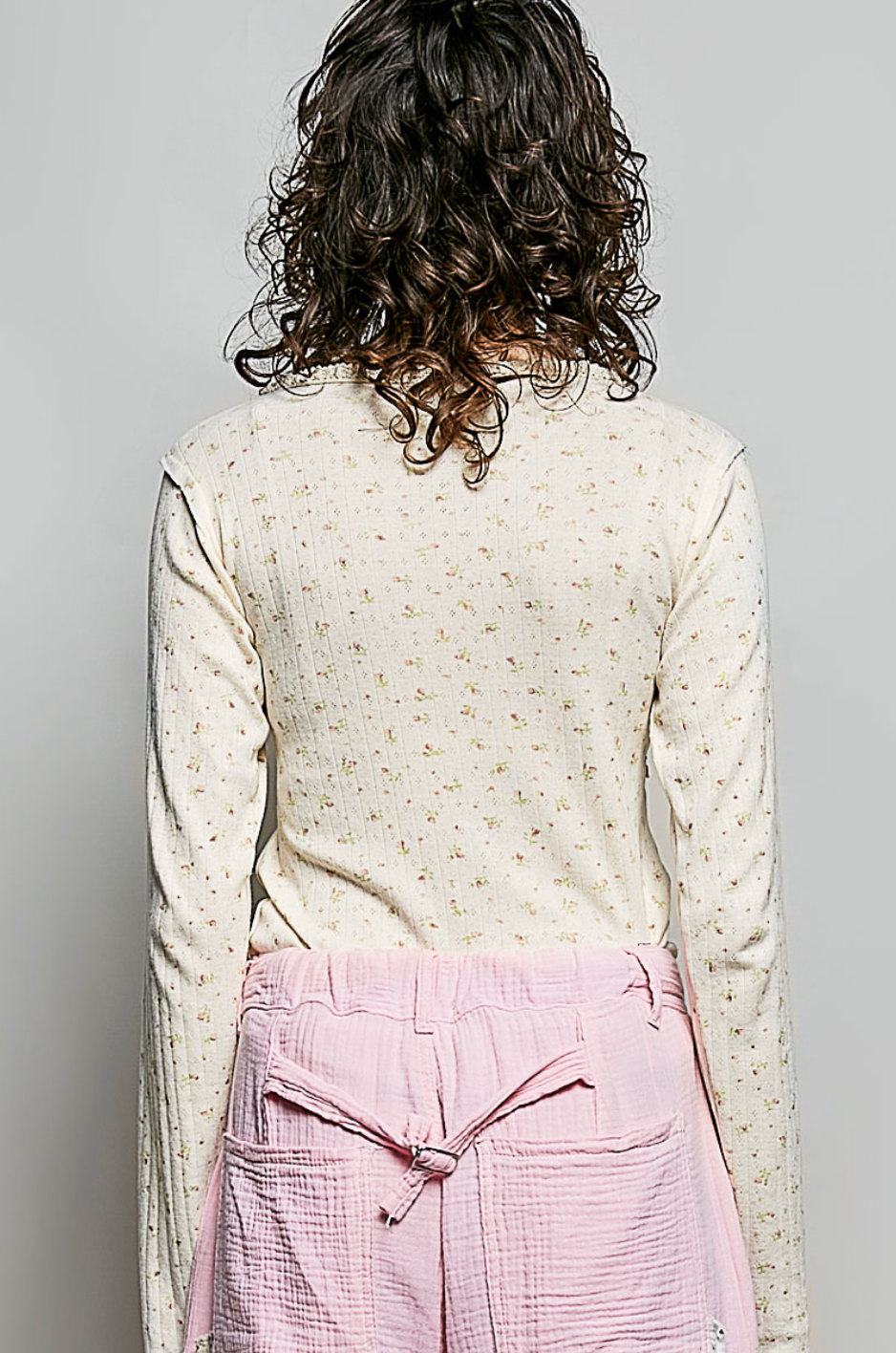 Lacey Vintage V-Neck Long Sleeve Floral Top