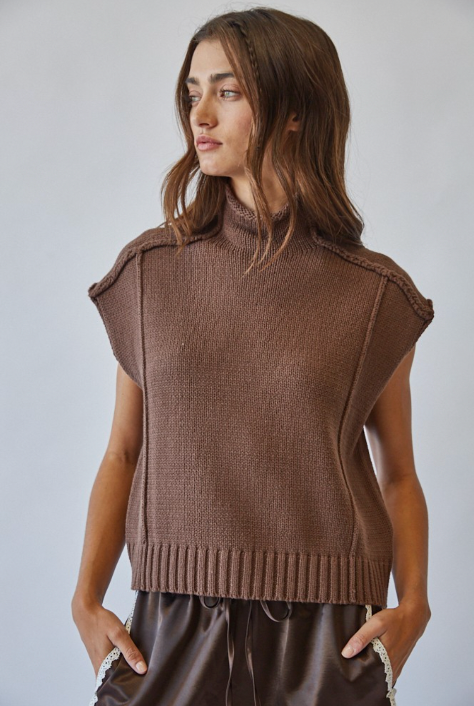 Mock Neck Exposed Seam Sweater Vest (Choco)
