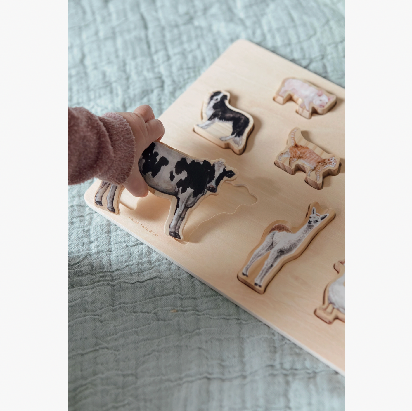 Farm Animals Wooden Puzzle: A Tabitha Paige Puzzle
