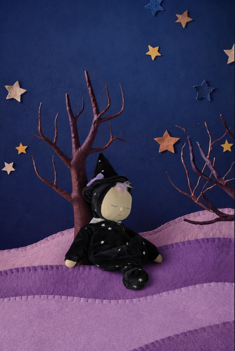 Dozy Dinkum Willa Witch Black