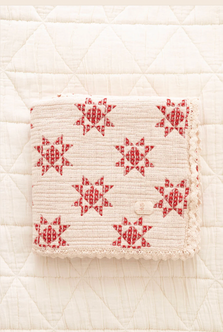New Grain : star quilt - ruby