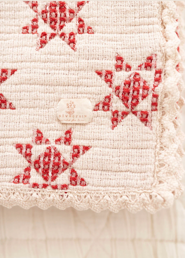 New Grain : star quilt - ruby
