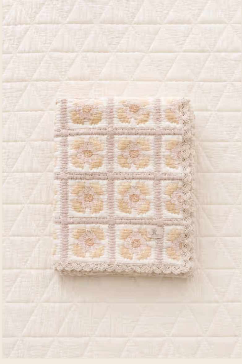 New Grain : Daffodil Quilt
