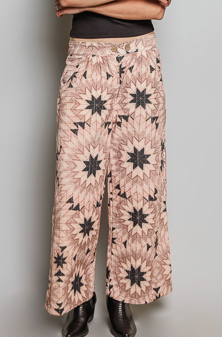 Nara Geometric Star Wide Leg Pants