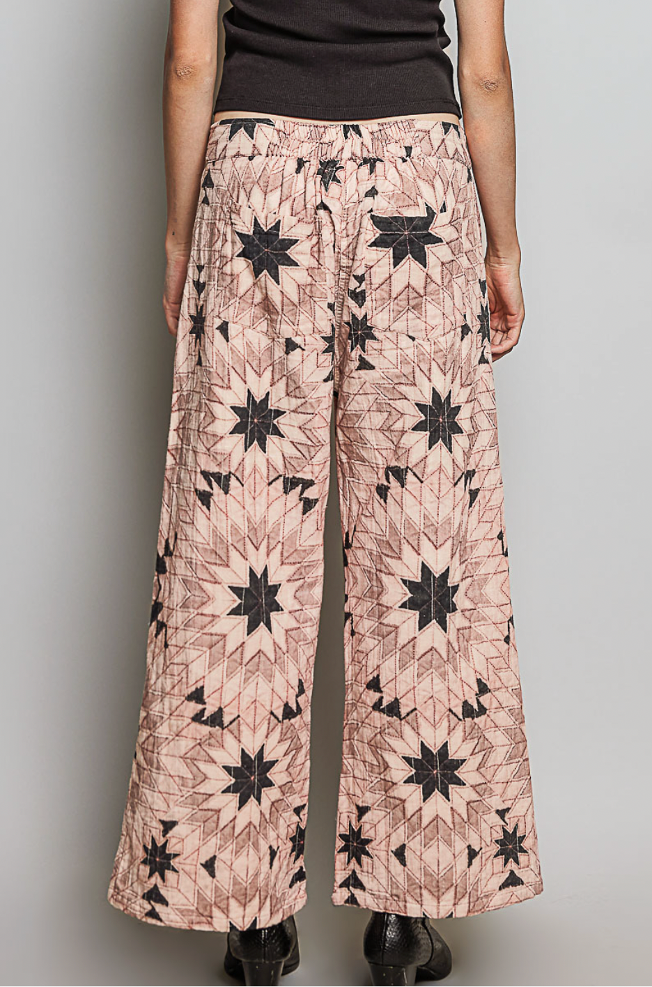 Nara Geometric Star Wide Leg Pants