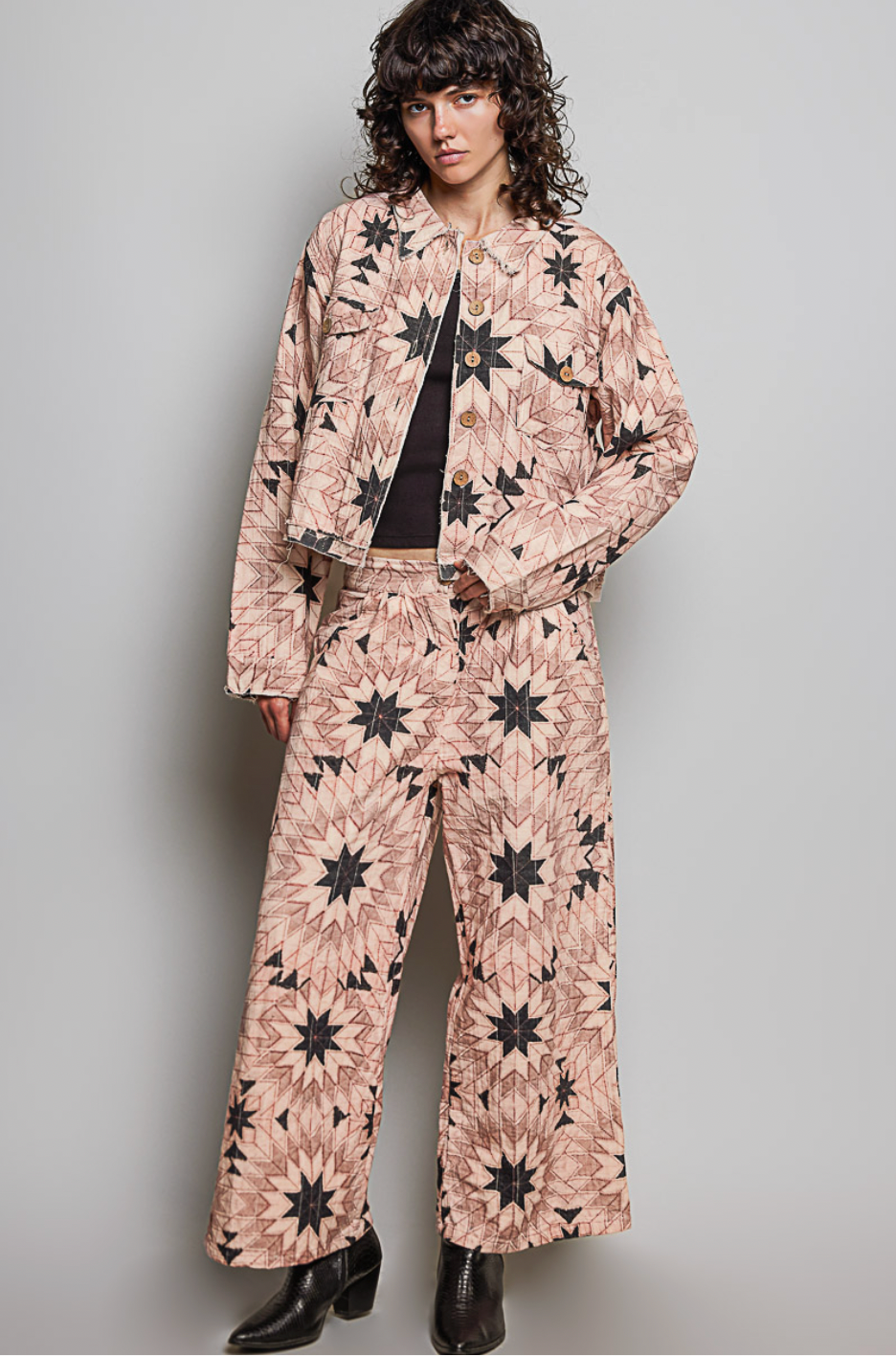 Nara Geometric Star Wide Leg Pants