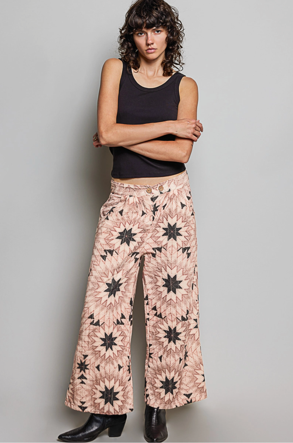 Nara Geometric Star Wide Leg Pants