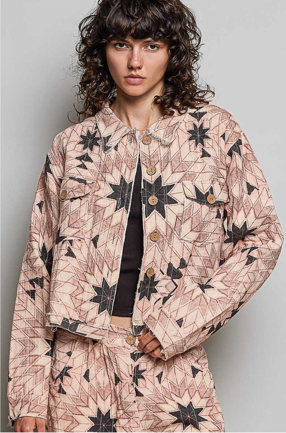 Nara Geometric Star Wide Long Sleeve Quilted Jacket