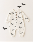 QUINCY MAE RELAXED FLEECE JUMPSUIT BABY BATS